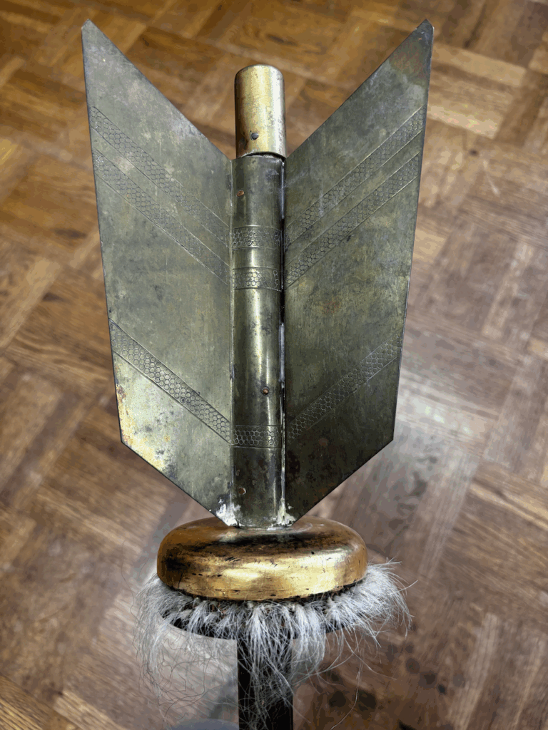 警固祭りの矢の修理の画像