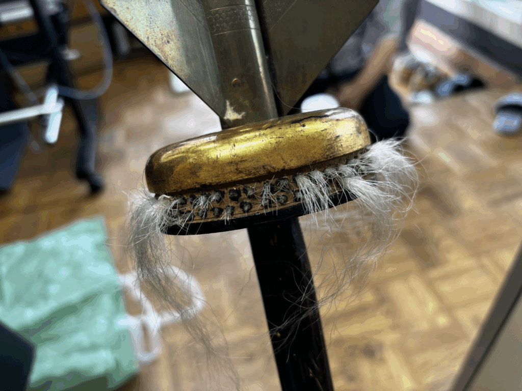 警固祭りの矢の修理の画像